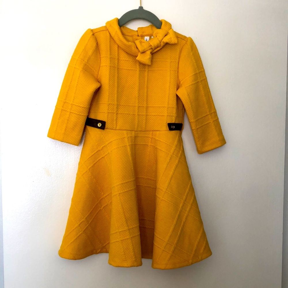 Adorable girls dress, NWT